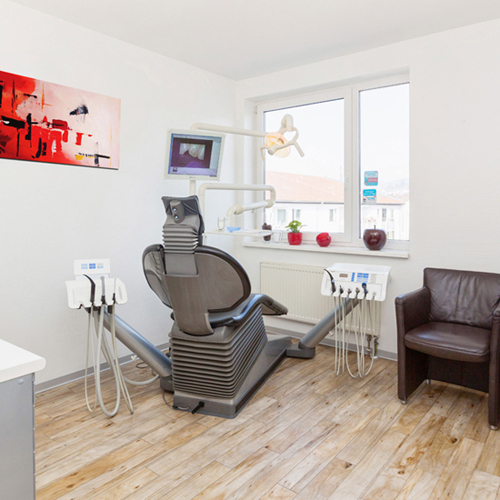 Behandlungsraum 2 bei Dr. Stauder in Bendorf